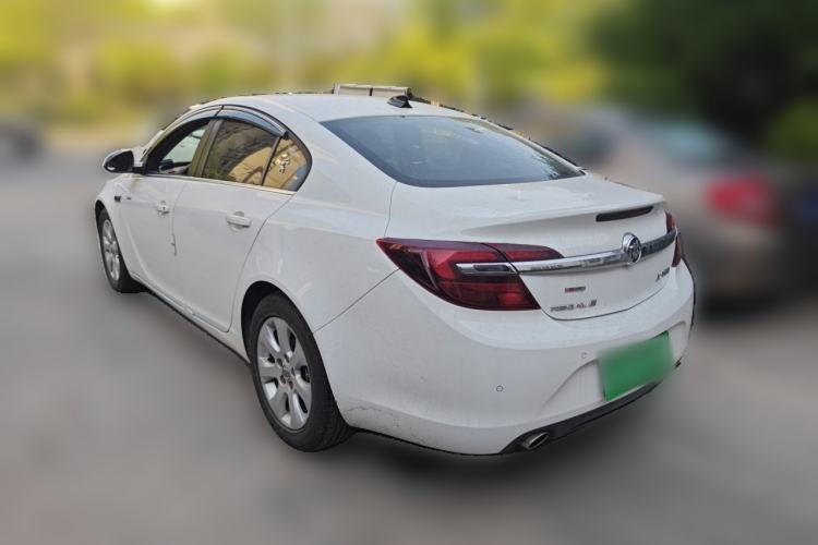 Used Buick Regal 2015 1.6T Leading Technology Model Rear Left 45 Deg