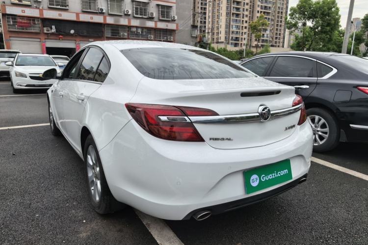 Used Buick Regal 2015 2.0L Leading Fashion Edition Rear Left 45 Deg
