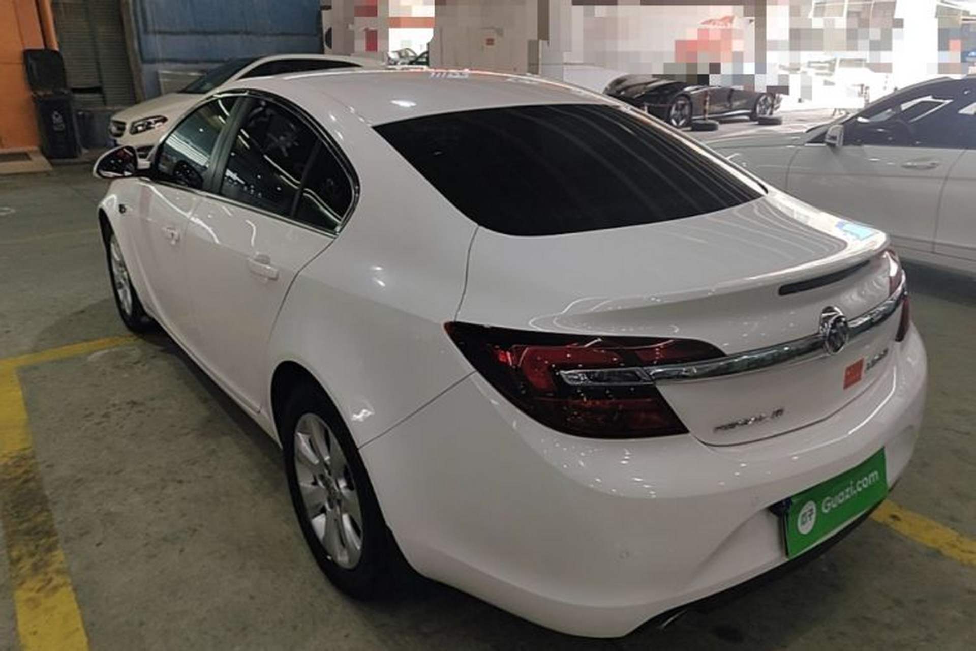 Used Buick Regal 2015 1.6T Leading Technology Model Rear Left 45 Deg