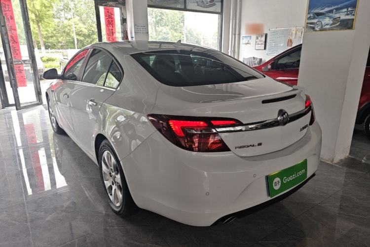 Used Buick Regal 2015 1.6T Elite Tech Model Rear Left 45 Deg