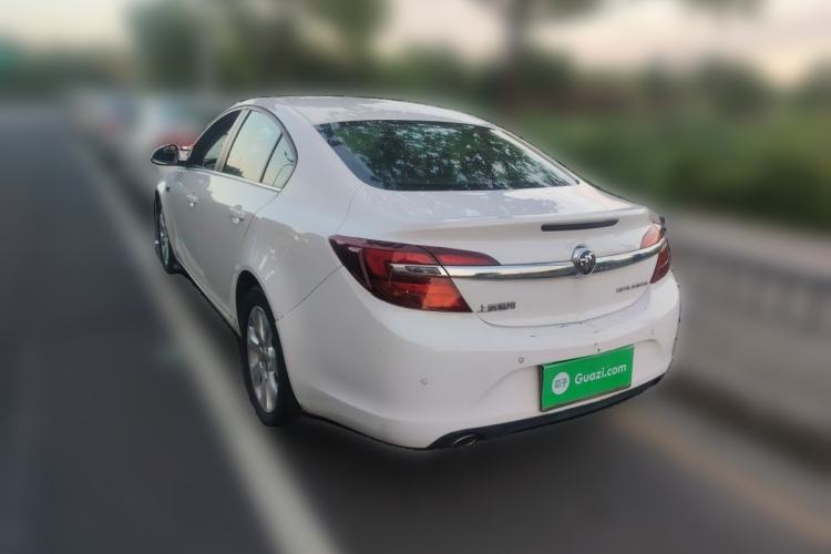 Used Buick Regal 2015 1.6T Leading Technology Model Rear Left 45 Deg