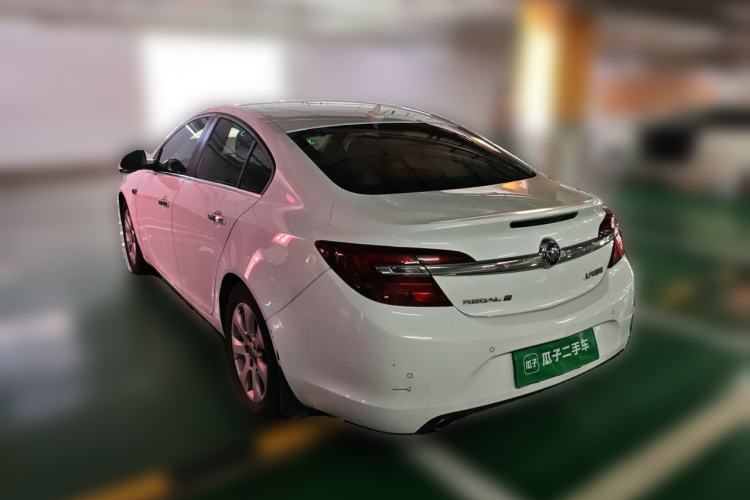 Used Buick Regal 2015 1.6T Elite Tech Model Rear Left 45 Deg