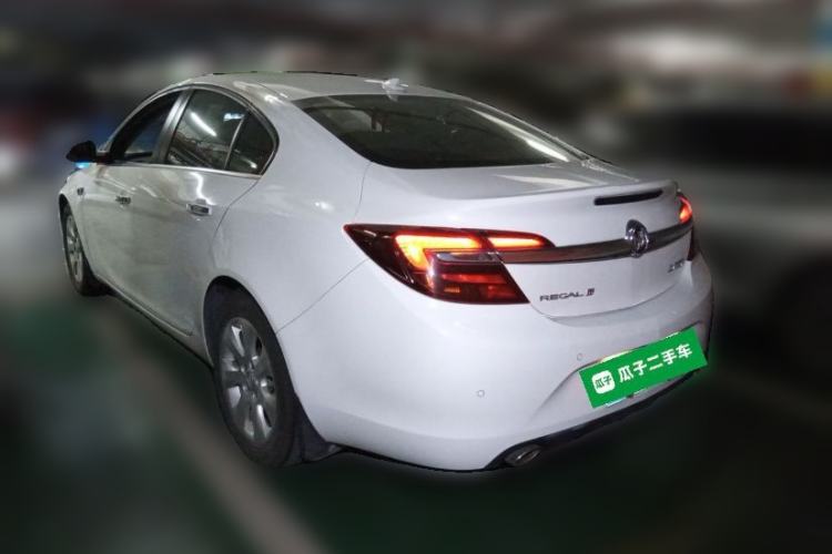 Used Buick Regal 2015 1.6T Elite Tech Model Rear Left 45 Deg