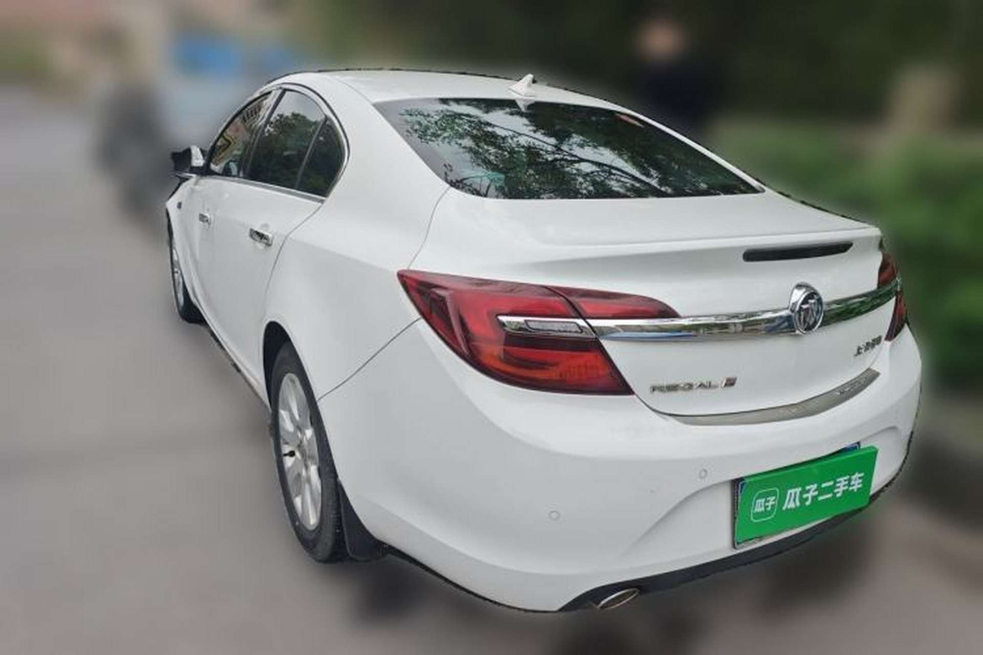 Used Buick Regal 2015 1.6T Leading Technology Model Rear Left 45 Deg