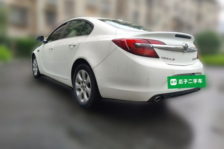 Used Buick Regal 2015 1.6T Fashion Tech Model Rear Left 45 Deg