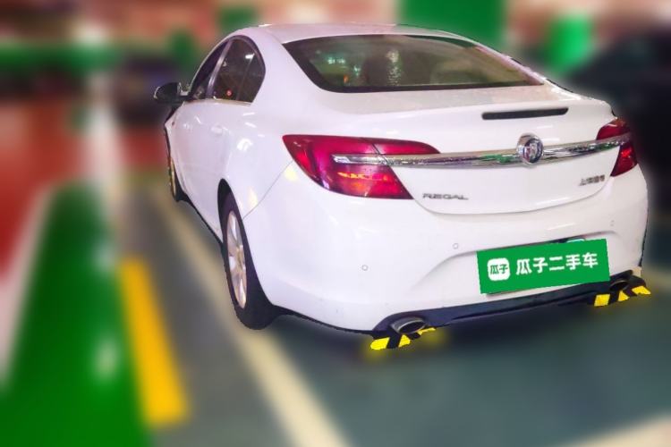 Used Buick Regal 2015 2.0L Leading Fashion Edition Rear Left 45 Deg