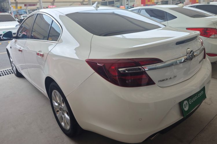 Used Buick Regal 2015 1.6T Leading Technology Model Rear Left 45 Deg