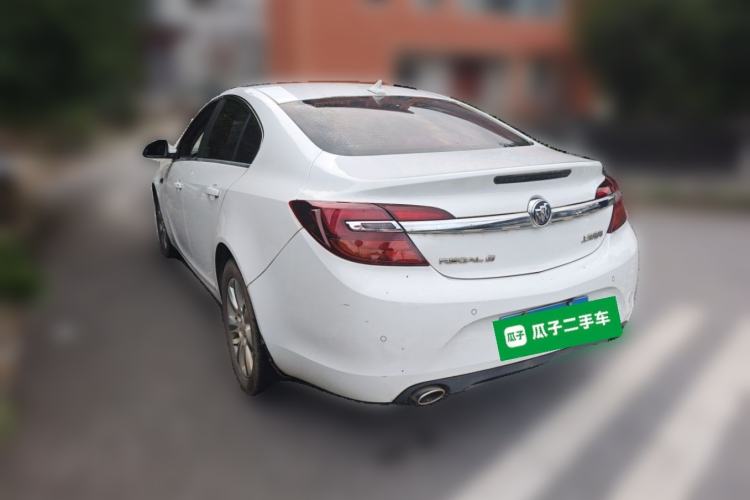 Used Buick Regal 2015 1.6T Leading Technology Model Rear Left 45 Deg