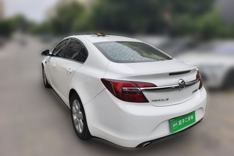 Used Buick Regal 2015 1.6T Leading Technology Model Rear Left 45 Deg