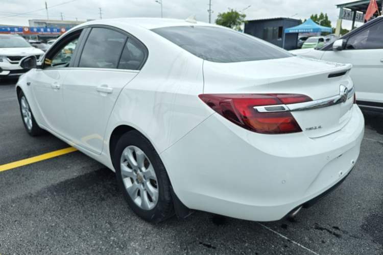 Used Buick Regal 2015 2.0L Leading Fashion Edition Rear Left 45 Deg
