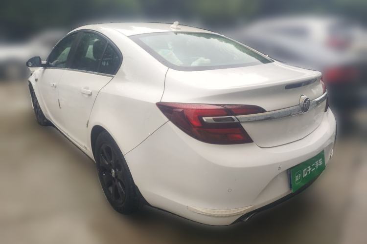 Used Buick Regal 2015 1.6T Leading Technology Model Rear Left 45 Deg