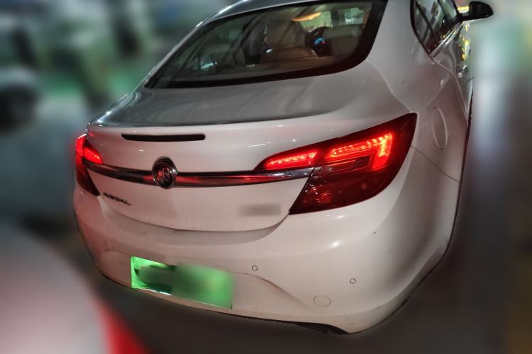 Used Buick Regal 2015 2.0L Leading Fashion Edition Rear