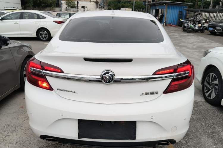 Used Buick Regal 2015 2.0L Elite Fashion Edition Rear
