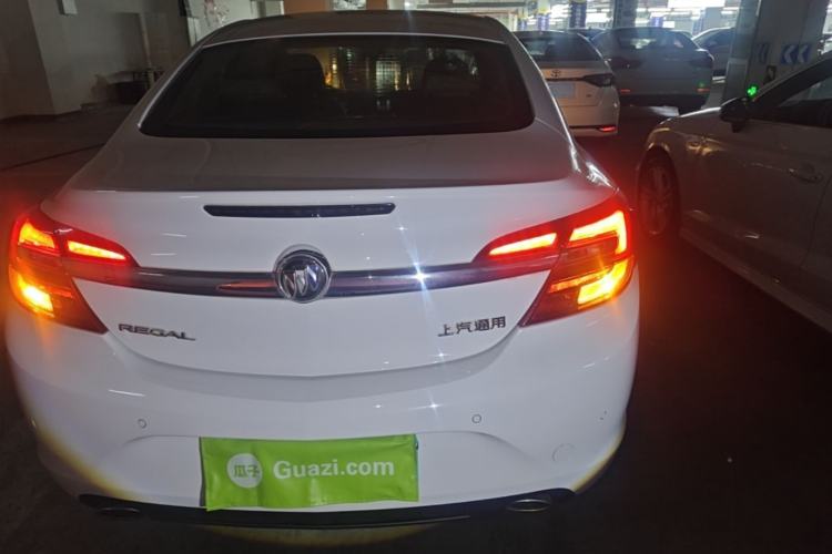 Used Buick Regal 2015 2.0L Leading Fashion Edition Rear