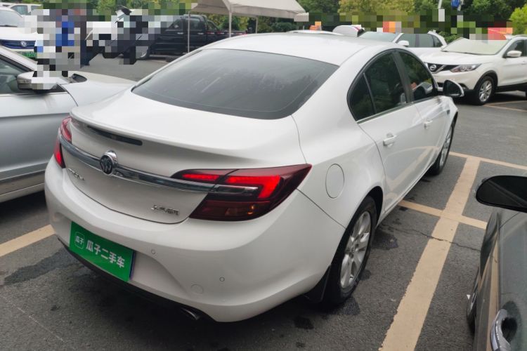 Used Buick Regal 2015 2.0L Leading Fashion Edition Rear Right 45 Deg