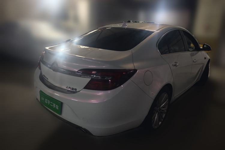 Used Buick Regal 2015 2.0L Elite Fashion Edition Rear Right 45 Deg