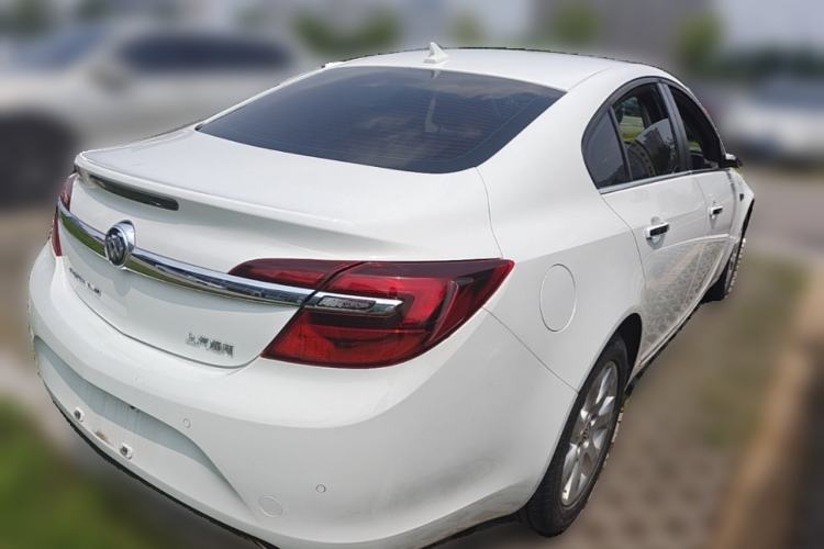 Used Buick Regal 2015 1.6T Elite Tech Model Rear Right 45 Deg