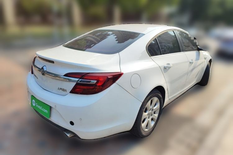 Used Buick Regal 2015 2.0L Leading Fashion Edition Rear Right 45 Deg