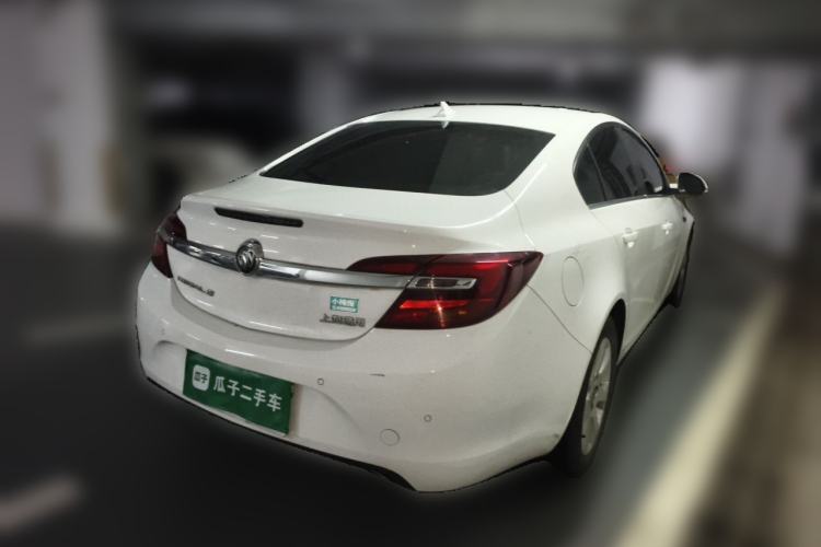 Used Buick Regal 2015 1.6T Fashion Tech Model Rear Right 45 Deg