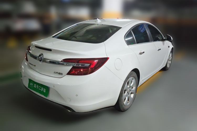 Used Buick Regal 2015 1.6T Elite Tech Model Rear Right 45 Deg