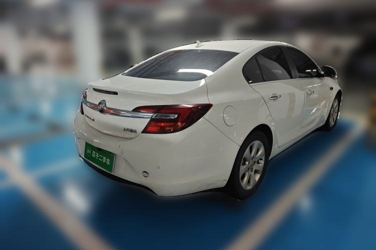 Used Buick Regal 2015 1.6T Elite Tech Model Rear Right 45 Deg