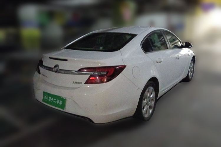 Used Buick Regal 2015 2.0L Leading Fashion Edition Rear Right 45 Deg