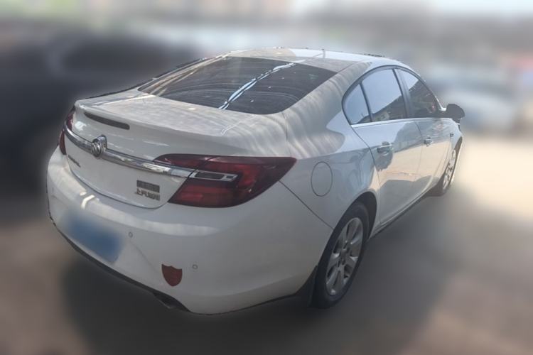 Used Buick Regal 2015 2.0L Leading Fashion Edition Rear Right 45 Deg
