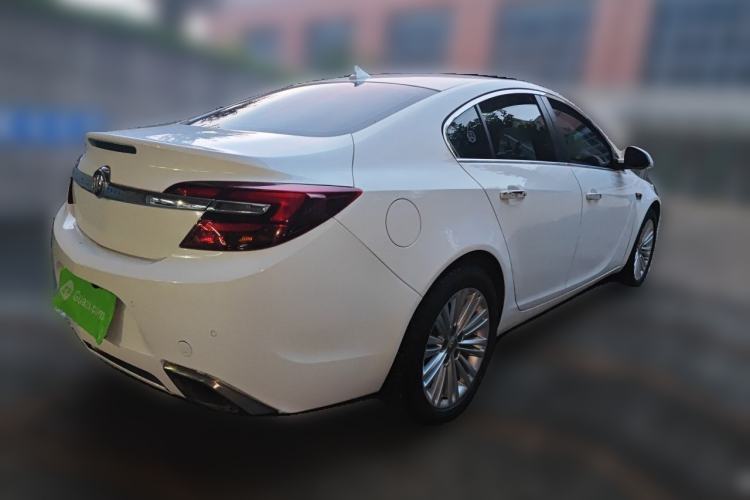 Used Buick Regal 2015 1.6T Elite Tech Model Rear Right 45 Deg