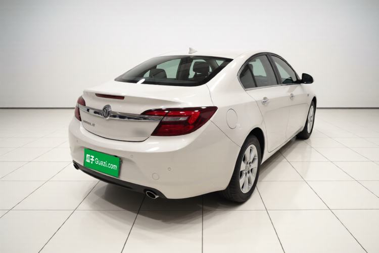 Used Buick Regal 2015 1.6T Elite Tech Model Rear Right 45 Deg