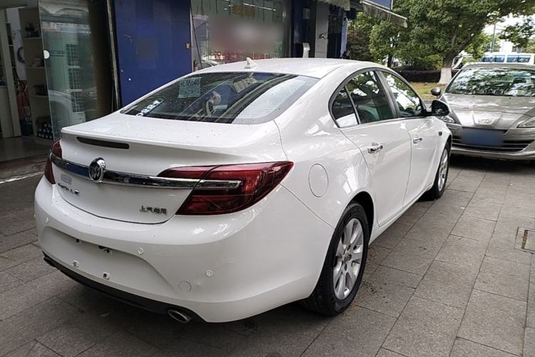 Used Buick Regal 2015 1.6T Elite Tech Model Rear Right 45 Deg