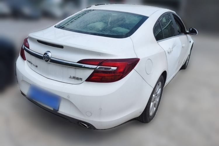 Used Buick Regal 2015 1.6T Leading Technology Model Rear Right 45 Deg