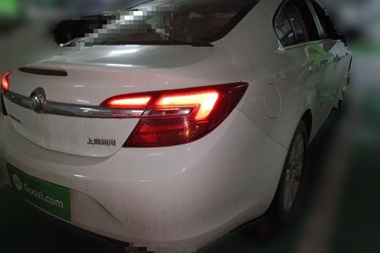 Used Buick Regal 2015 2.0L Leading Fashion Edition Rear Right 45 Deg