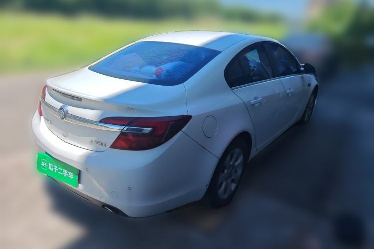 Used Buick Regal 2015 2.0L Leading Fashion Edition Rear Right 45 Deg