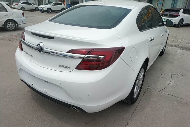 Used Buick Regal 2015 1.6T Elite Tech Model Rear Right 45 Deg