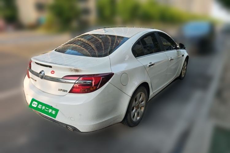 Used Buick Regal 2015 1.6T Leading Technology Model Rear Right 45 Deg