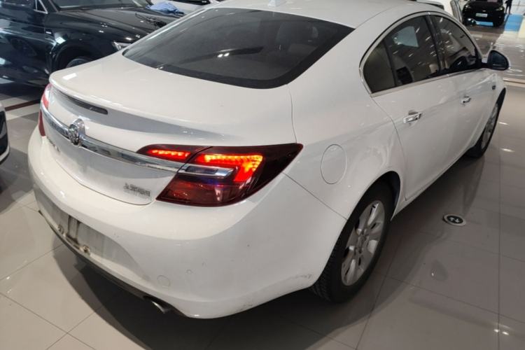Used Buick Regal 2015 2.0L Elite Fashion Edition Rear Right 45 Deg