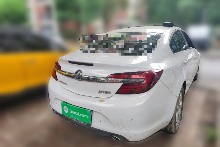 Used Buick Regal 2015 2.0L Leading Fashion Edition Rear Right 45 Deg