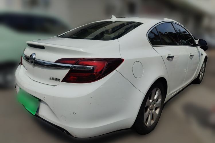 Used Buick Regal 2015 2.0L Elite Fashion Edition Rear Right 45 Deg