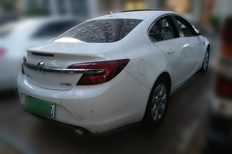 Used Buick Regal 2015 2.0L Leading Fashion Edition Rear Right 45 Deg