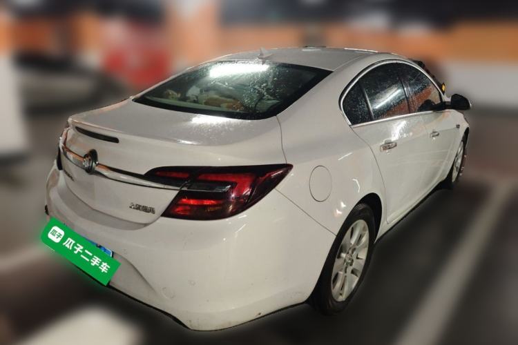 Used Buick Regal 2015 2.0L Elite Fashion Edition Rear Right 45 Deg