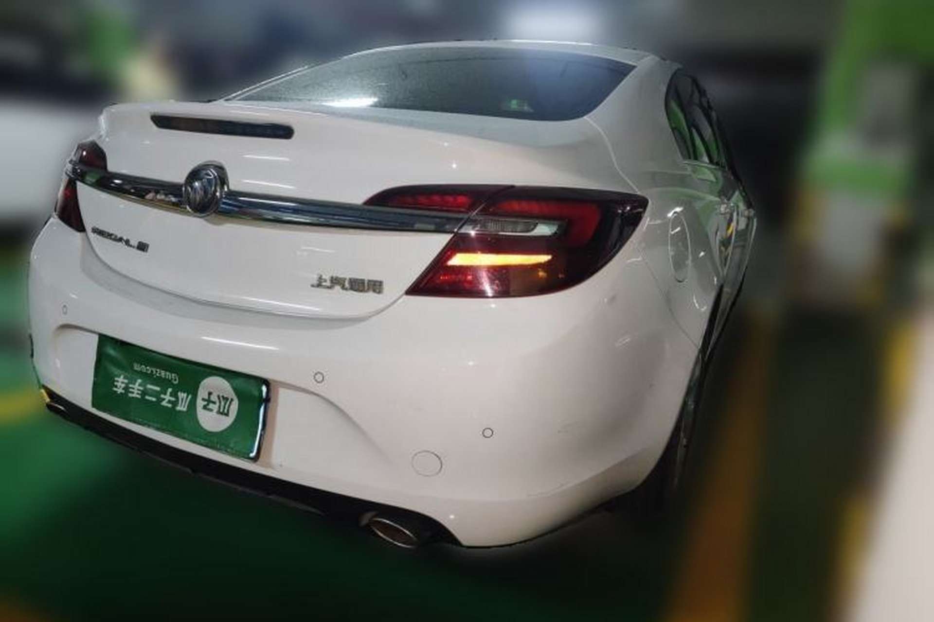 Used Buick Regal 2015 1.6T Fashion Tech Model Rear Right 45 Deg