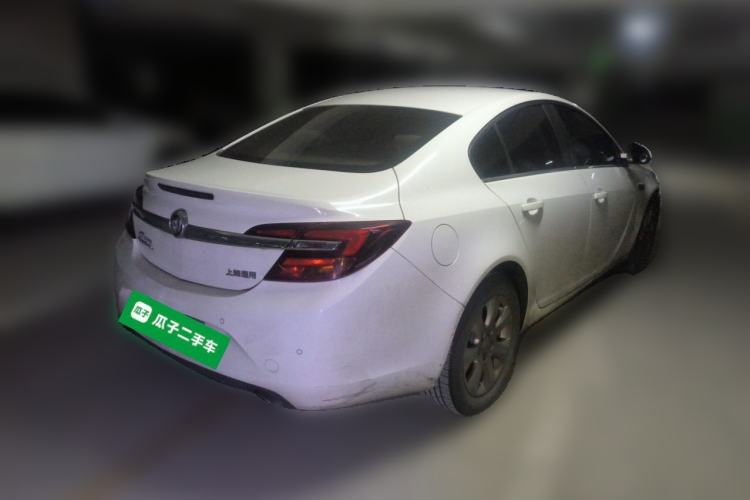 Used Buick Regal 2015 2.0L Leading Fashion Edition Rear Right 45 Deg