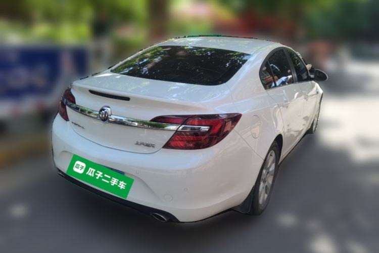 Used Buick Regal 2015 2.0L Leading Fashion Edition Rear Right 45 Deg