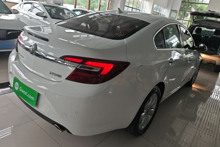 Used Buick Regal 2015 2.0L Elite Fashion Edition Rear Right 45 Deg