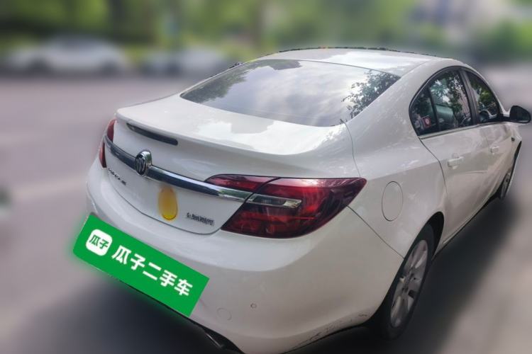 Used Buick Regal 2015 1.6T Leading Technology Model Rear Right 45 Deg