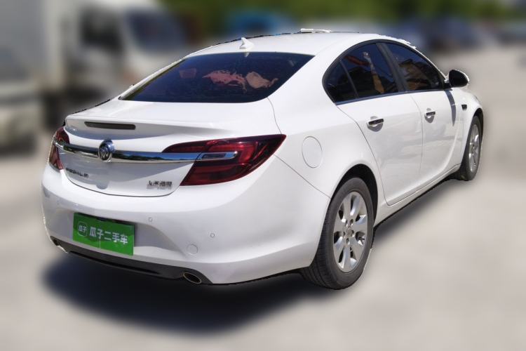 Used Buick Regal 2015 1.6T Elite Tech Model Rear Right 45 Deg