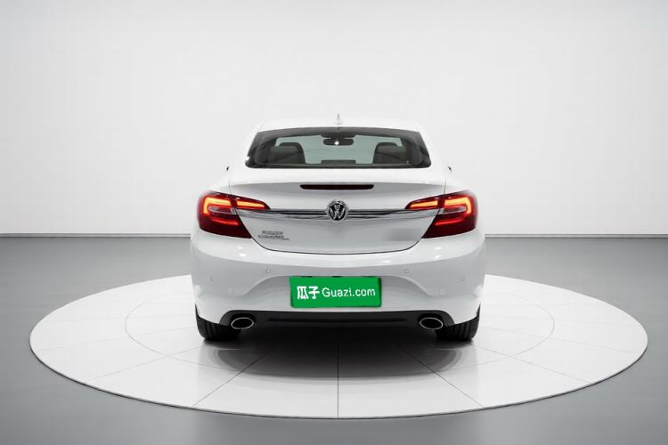Used Buick Regal 2015 2.0L Elite Fashion Edition Rear