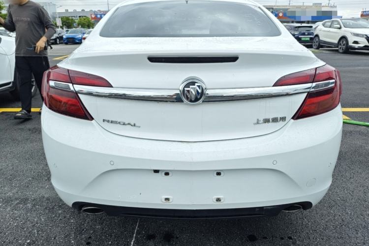 Used Buick Regal 2015 2.0L Leading Fashion Edition Rear