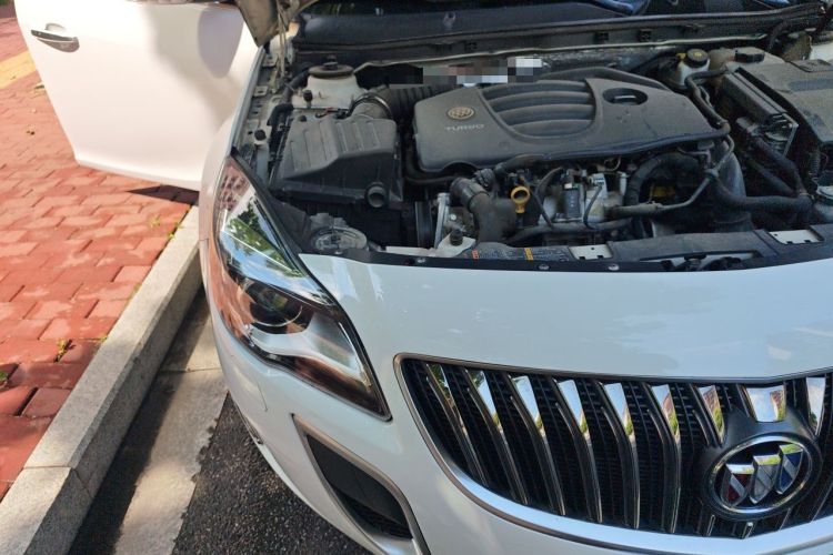 Used Buick Regal 2015 GS 2.0T Grand Sport Edition Right Front Headlight
