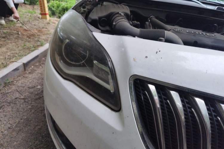 Used Buick Regal 2015 1.6T Elite Tech Model Right Front Headlight